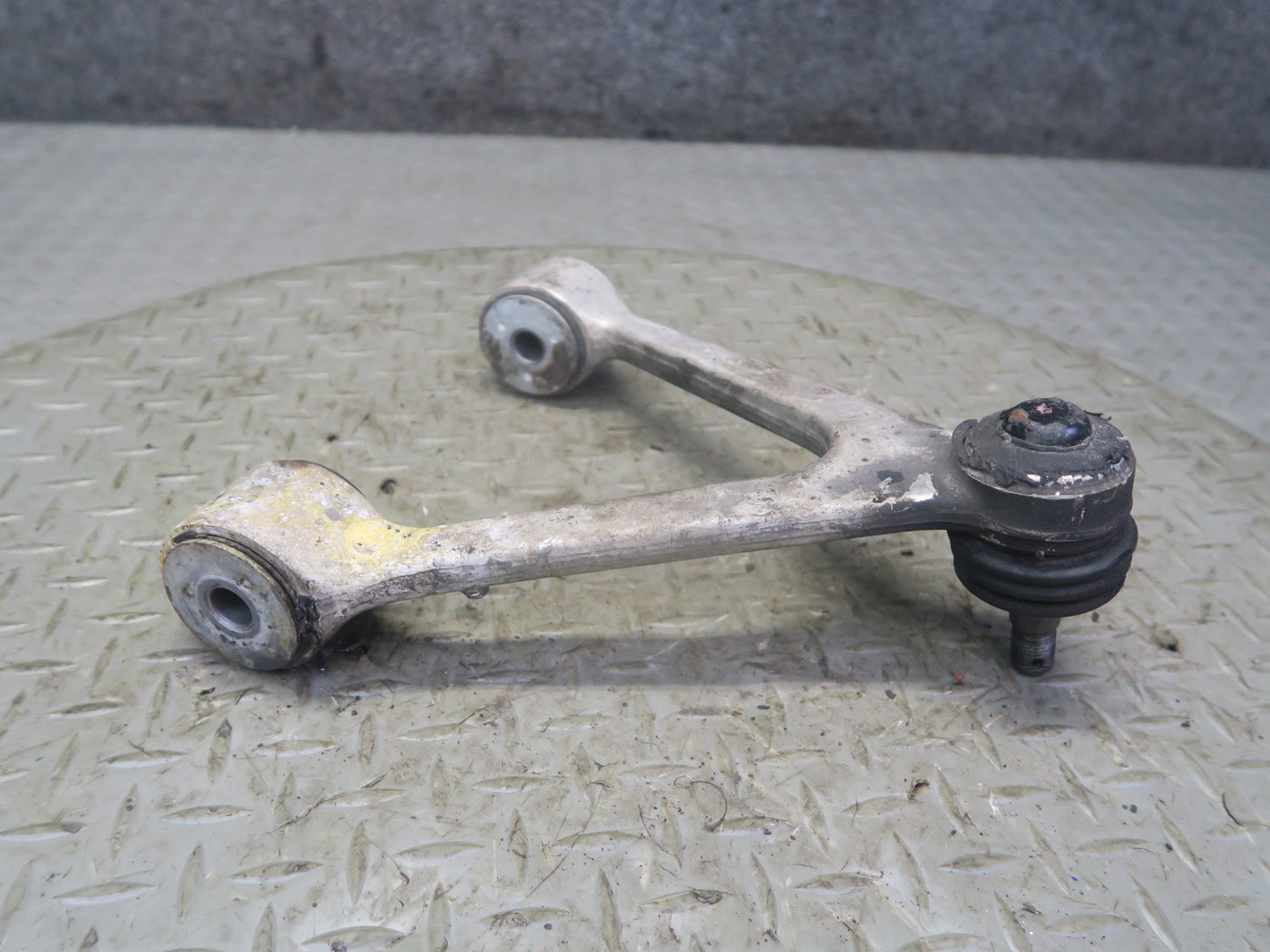 92-00 Lexus UZZ30L SC300 SC400 Front Left Upper Control Arm 115K Miles OEM