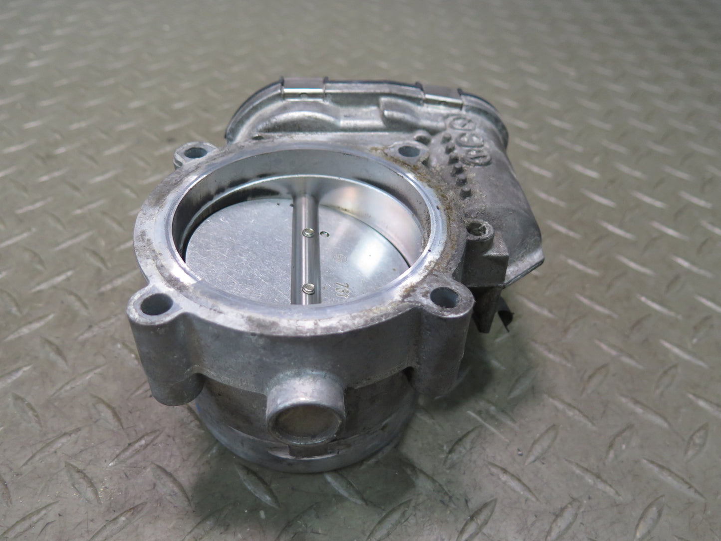 2003-2010 Porsche Cayenne 957 4.5L Engine Motor Throttle Body 0280750114