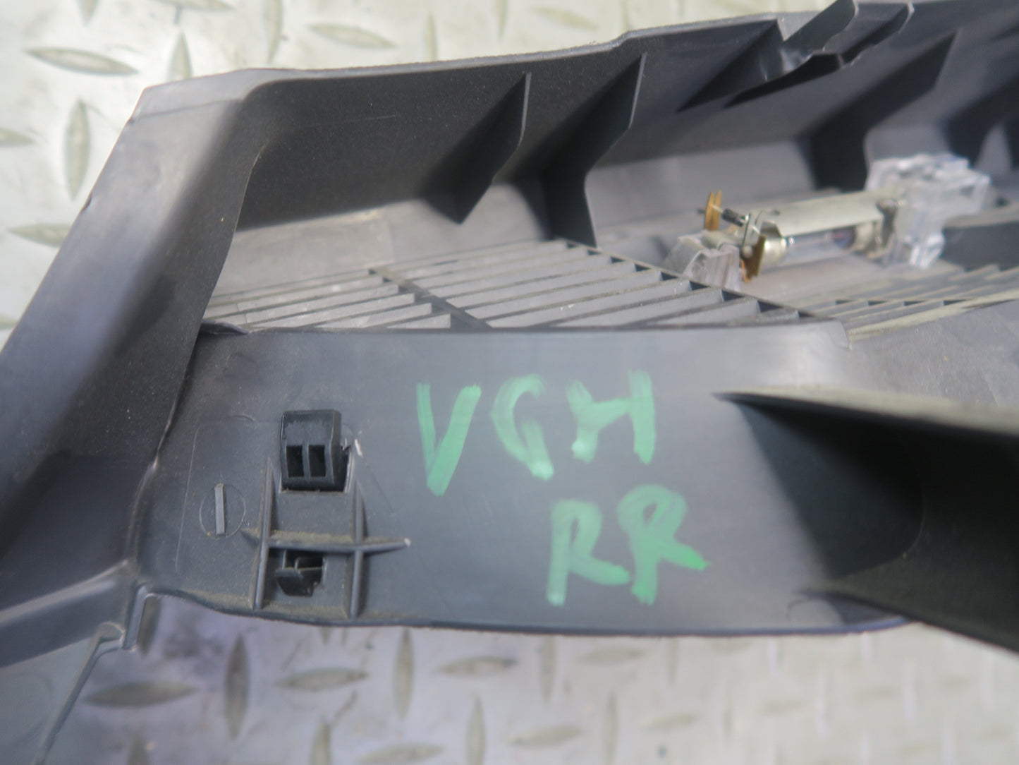 06-09 VW Golf MK5 R32 Set of 2 Rear Cargo Shelf Interior Trim Cover Panel OEM