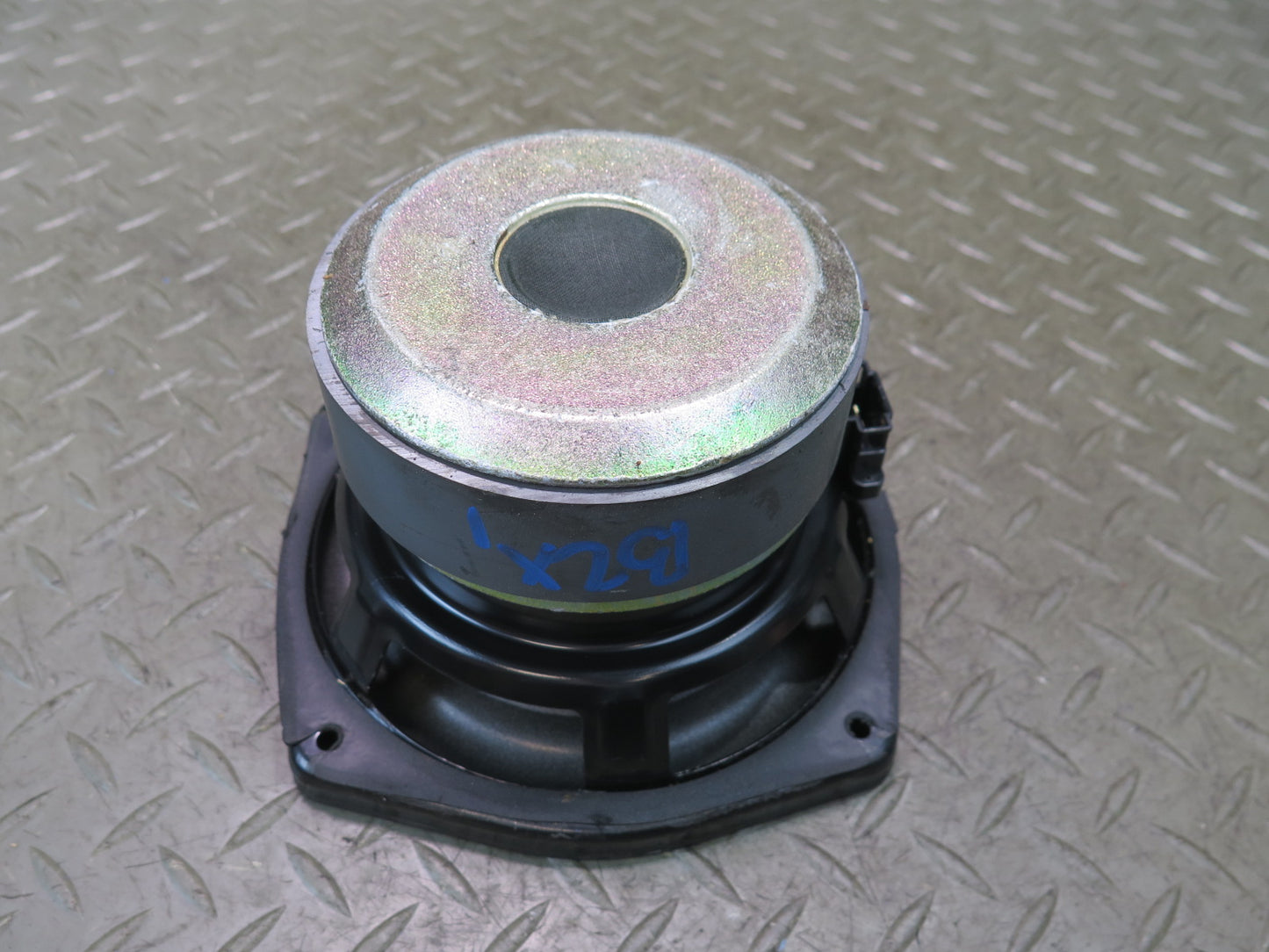 03-08 BMW E85 Z4 Set of 2 Rear TOP Hi-fi Subwoofer Speaker 6915841 OEM