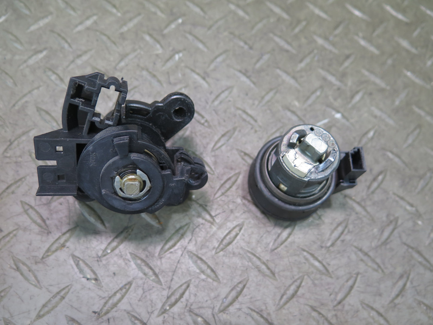 2003 BMW E85 Z4 3.0L M54 ECU ECM DME Immo Speedo Light Control Lock KEY Set OEM