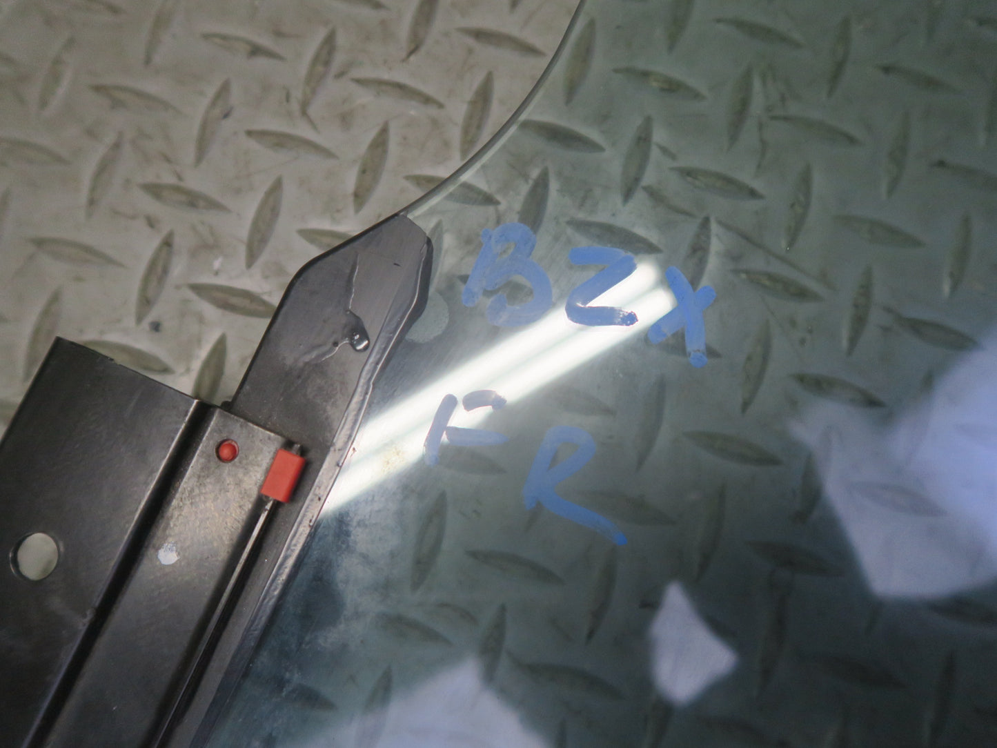 03-08 BMW E85 Z4 Left Door Window Glass OEM