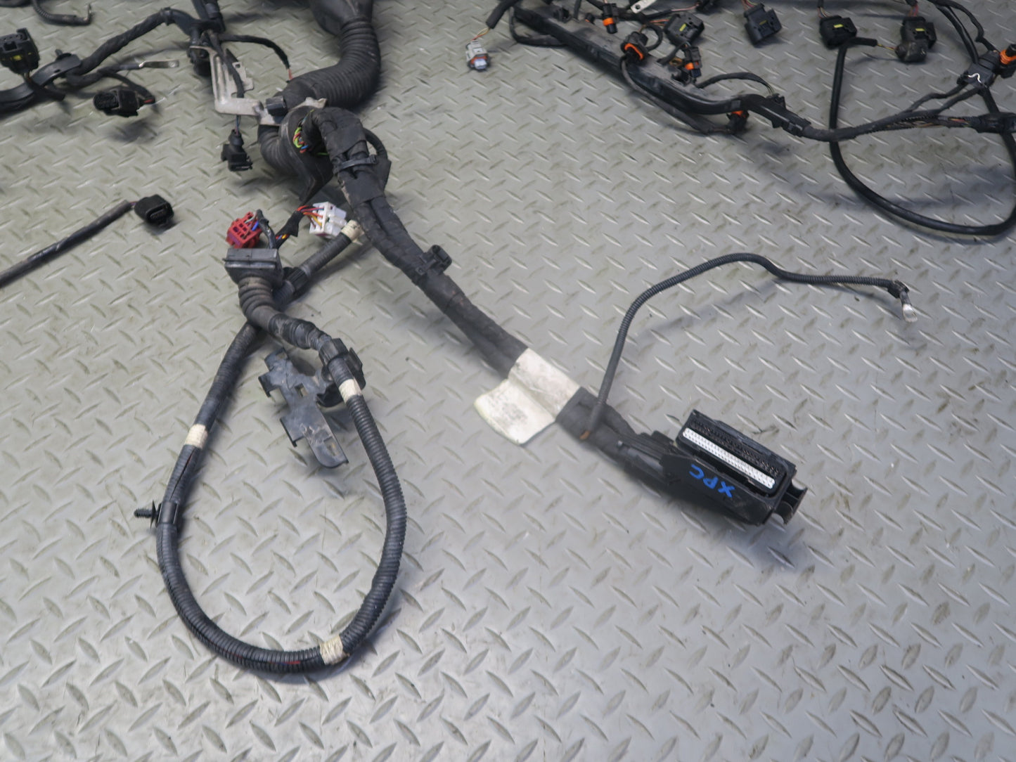 2008-2010 Porsche Cayenne 957 Turbo 4.8L M48.51 Engine Wire Wiring Hanress
