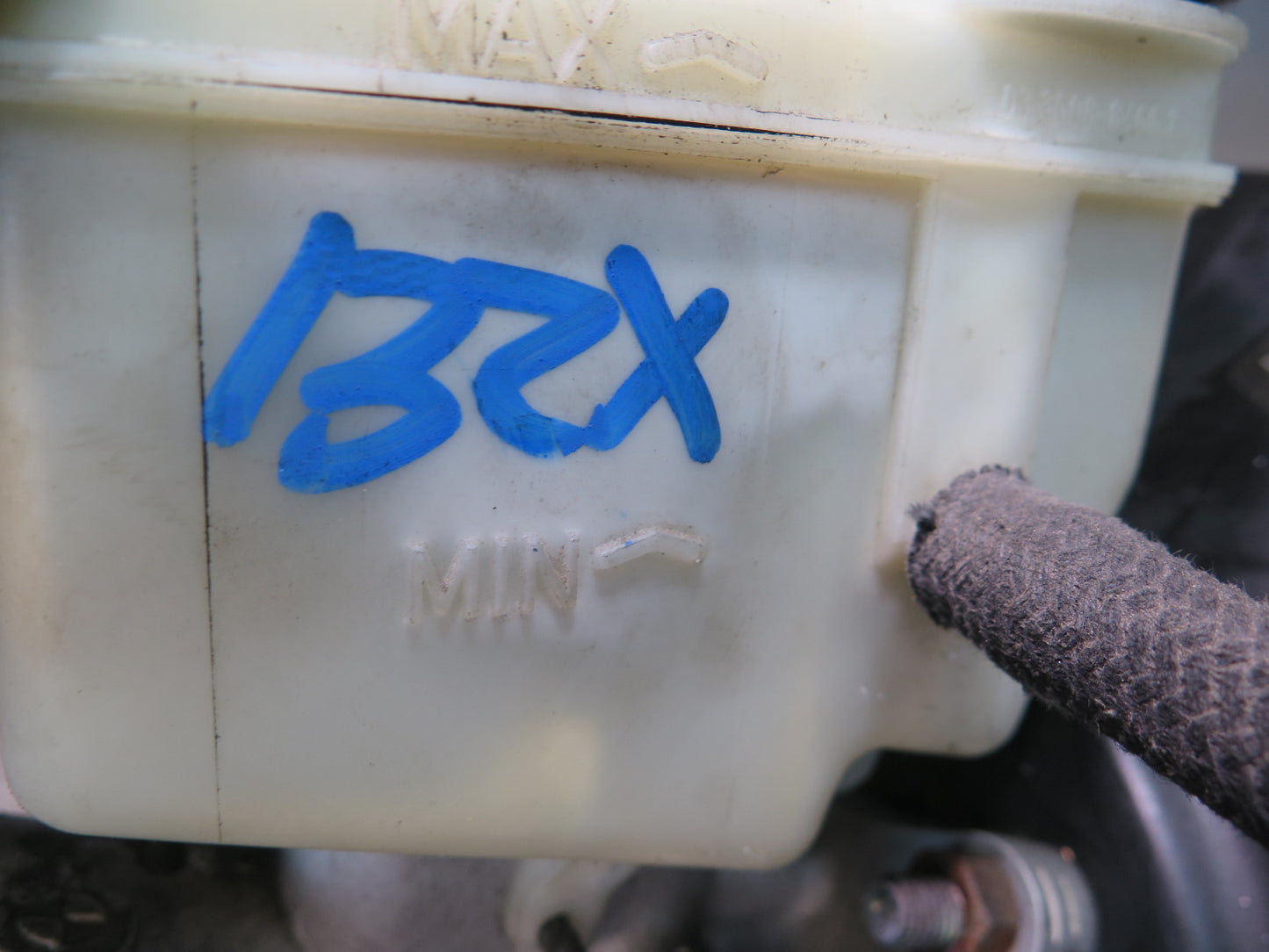 03-06 BMW E86 E85 Z4 Brake Master Cylinder Booster Fluid Reservoir Tank OEM