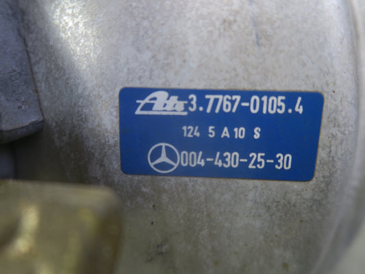 94-95 Mercedes W140 S420 S500 Brake Master Cylinder Booster Fluid Reservoir OEM