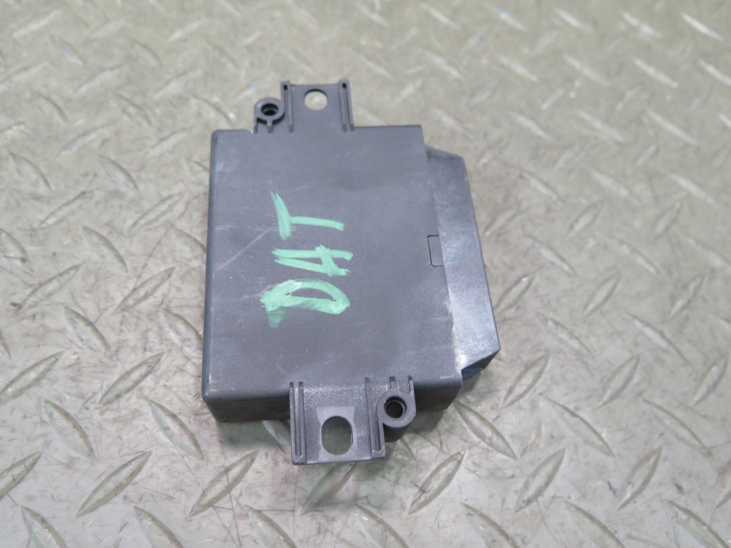 09-15 Audi TT S 8J Park Assist Control Module 8P0919475M OEM