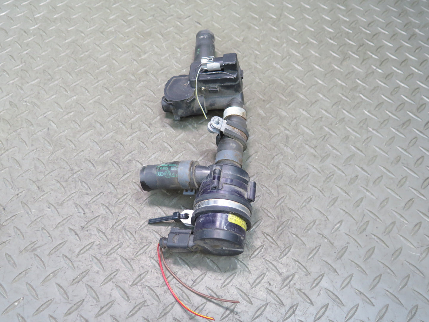 11-14 Porsche Cayenne 958 4.8L Hvac Heater Water Control Auxiliary Valve Set