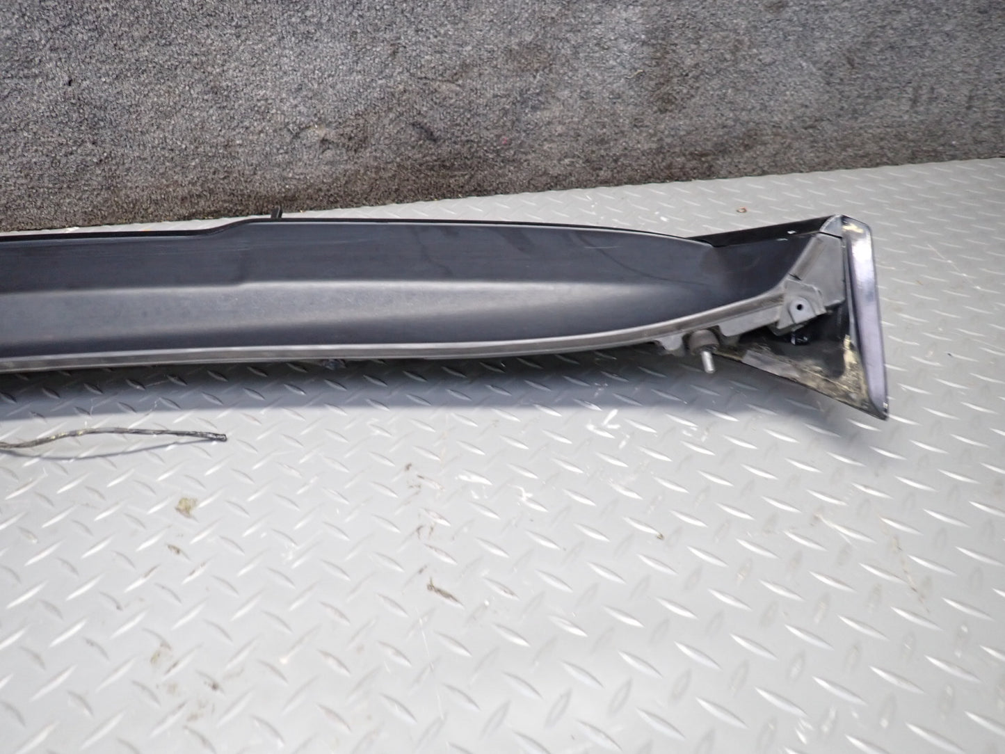 2013-2014 Porsche Cayenne 958 GTS Rear Tailgate Liftgate Spoiler w Brake Light