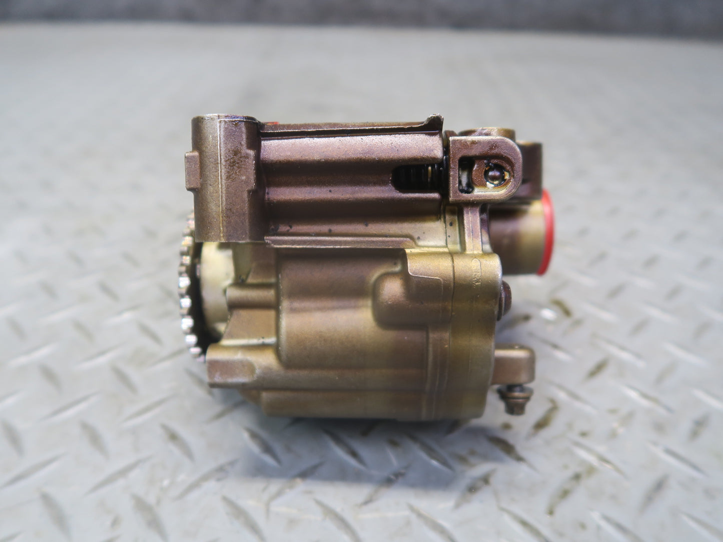 2015-2020 BMW F82 F83 M4 S55 Engine Motor Oil Fluid Pump
