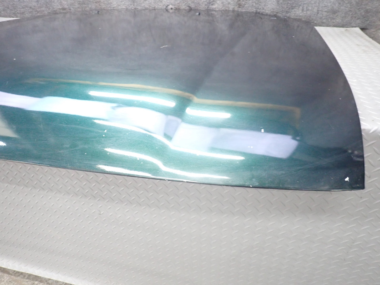 1996-1997 Lexus FZJ80L LX450 Front Hood Bonnet Shell Panel Green