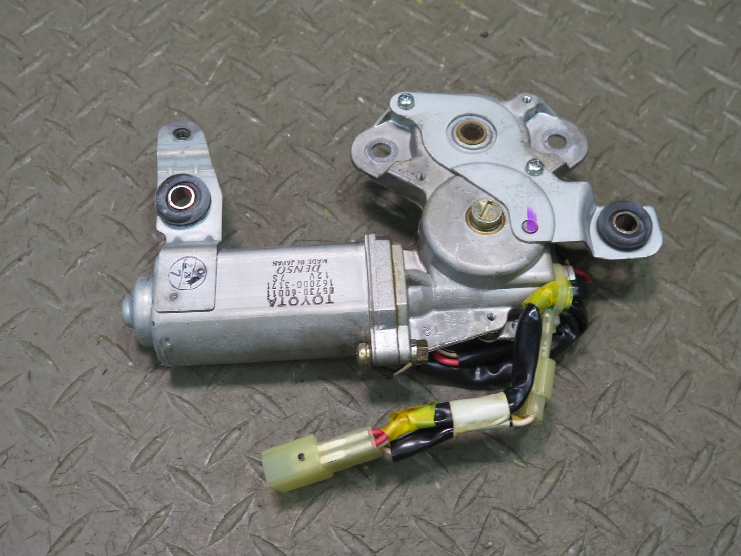1996-1997 Lexus FZJ80L LX450 Sunroof Motor Drive Unit 85730-60011