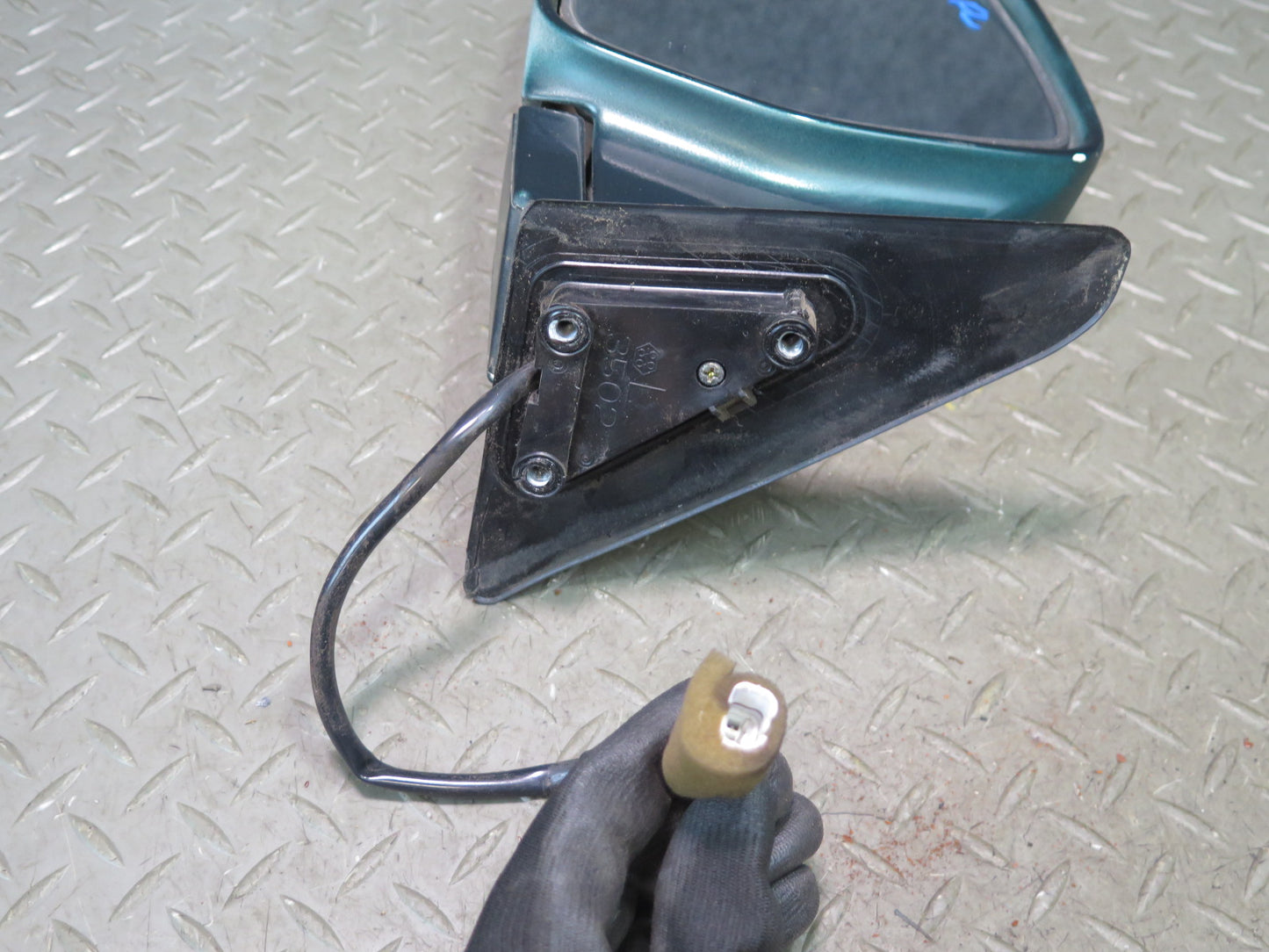1996-1997 Lexus FZJ80L LX450 Left Driver Side View Exterior Power Mirror Green