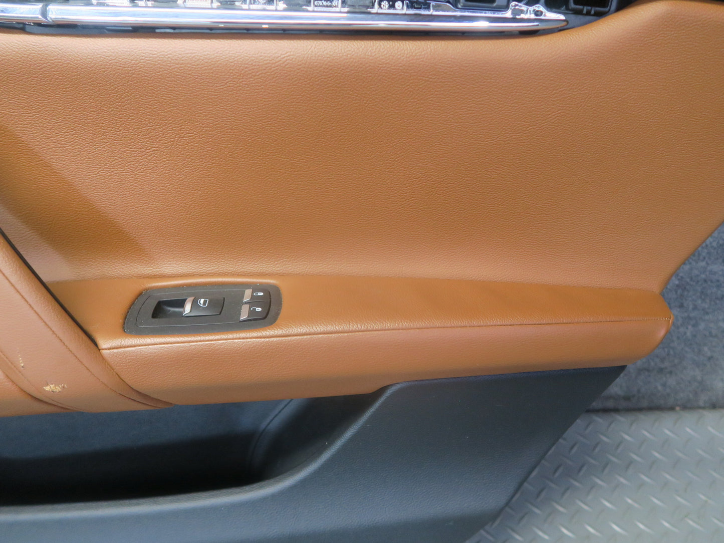 2017-2021 Maserati Quattroporte M156 Rear Door Interior Trim Panel Set of 2