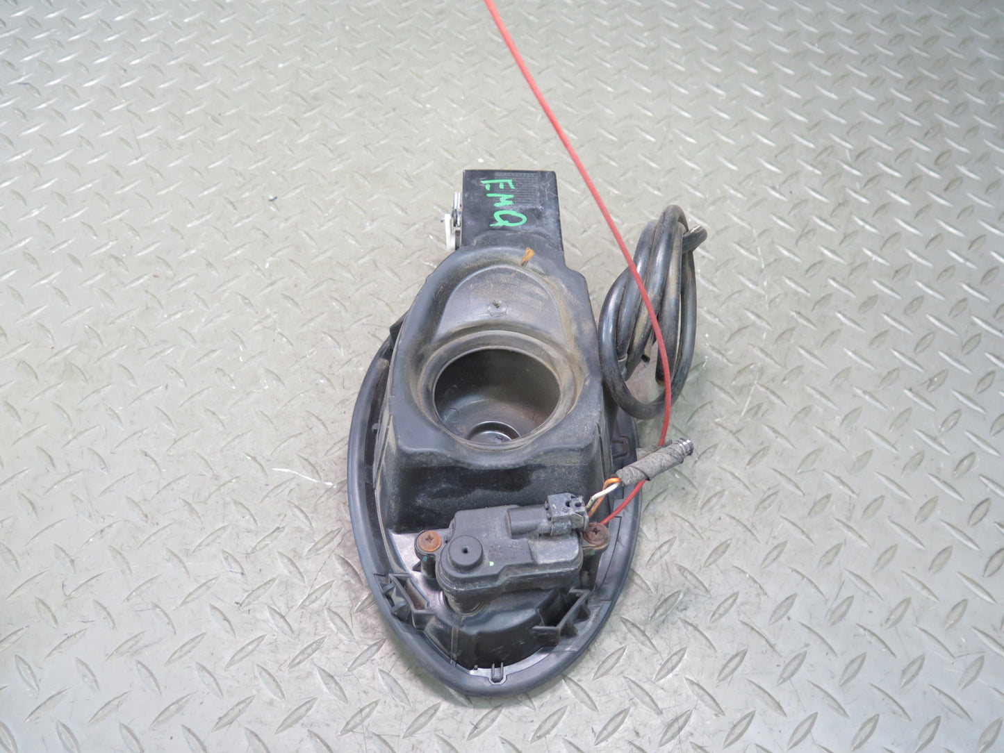 14-21 Maserati Quattroporte SQ4 M156 Fuel Tank Filler Door Lid Coverw Housing