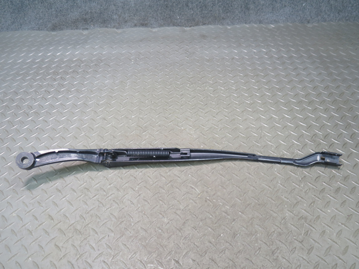 2014-2021 Maserati Quattroporte M156 Front Windshield Left & Right Wiper Arm Set