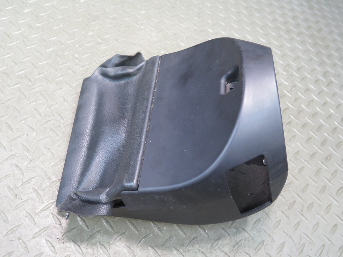 03-08 BMW E85 Z4 Steering Column Upper & Lower Trim Cover Panel Black OEM