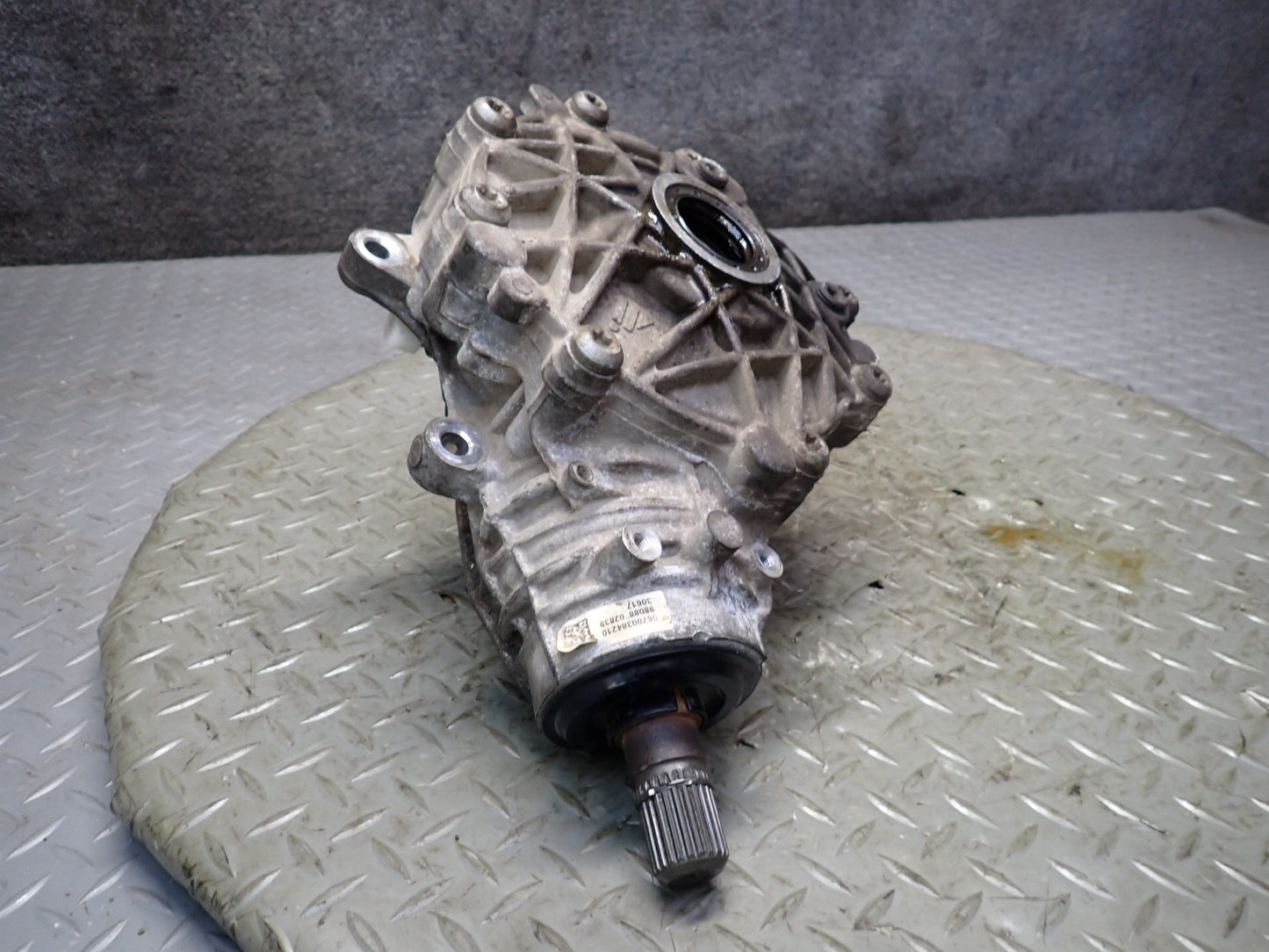 2017-2021 Maserati Quattroporte SQ4 M156 AWD Front Differential Carrier