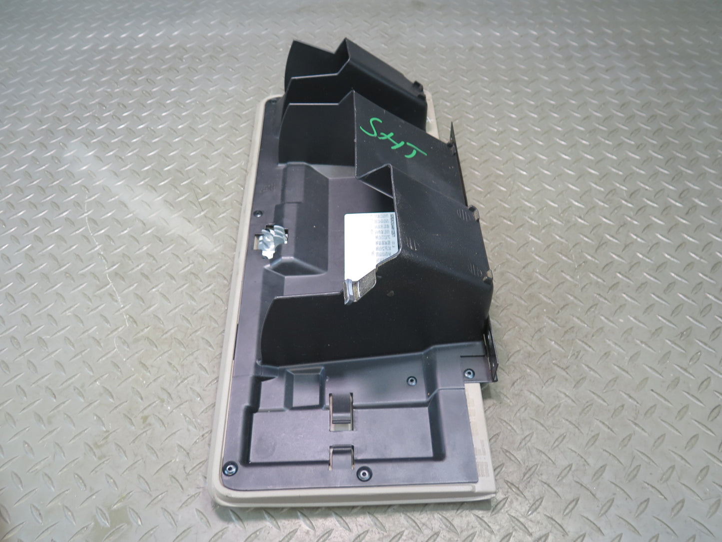 2003-2009 Hummer H2 Dash Glove Box Compartment Storage 15707423
