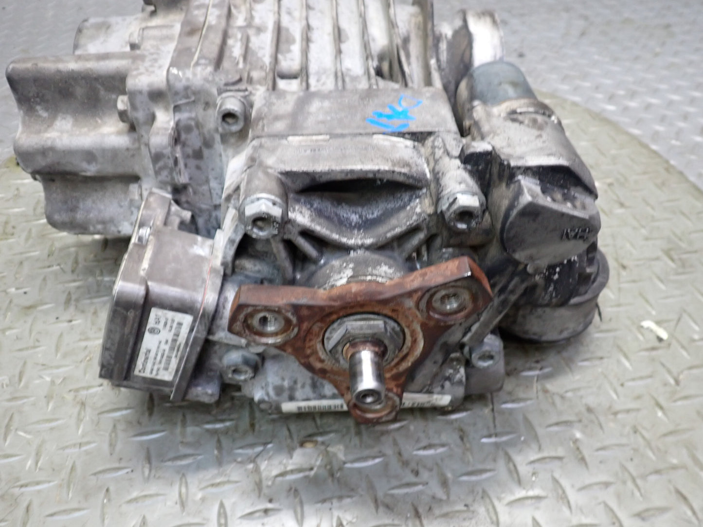 09-15 Audi TT S 8J Quattro Rear Haldex Differential Carrier 116K Miles OEM