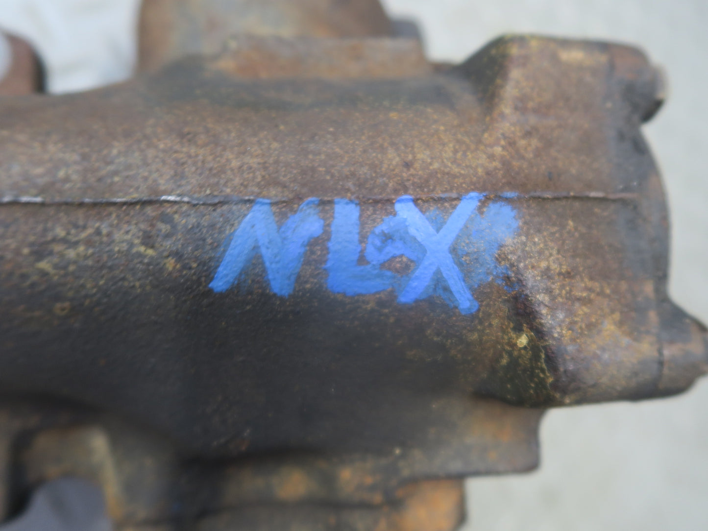 1996-1997 Lexus FZJ80L LX450 Power Steering Gearbox Assembly