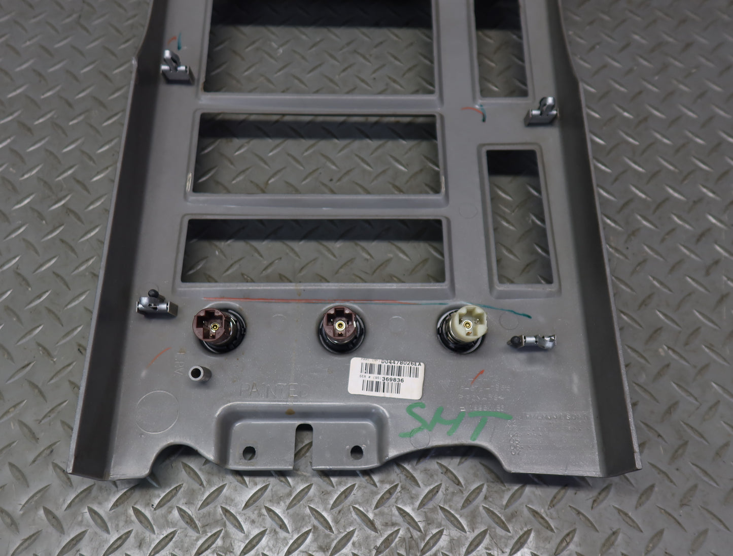 2003-2007 Hummer H2 Dash Front Center Radio Trim Bezel Cover Panel w Air Vents
