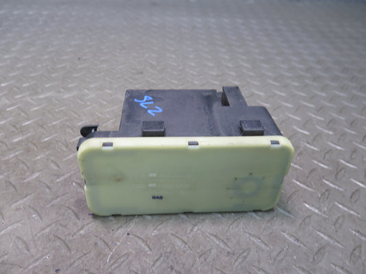 86-89 Mercedes R107 560SL Central Door Locking Vacuum Pump w Box OEM