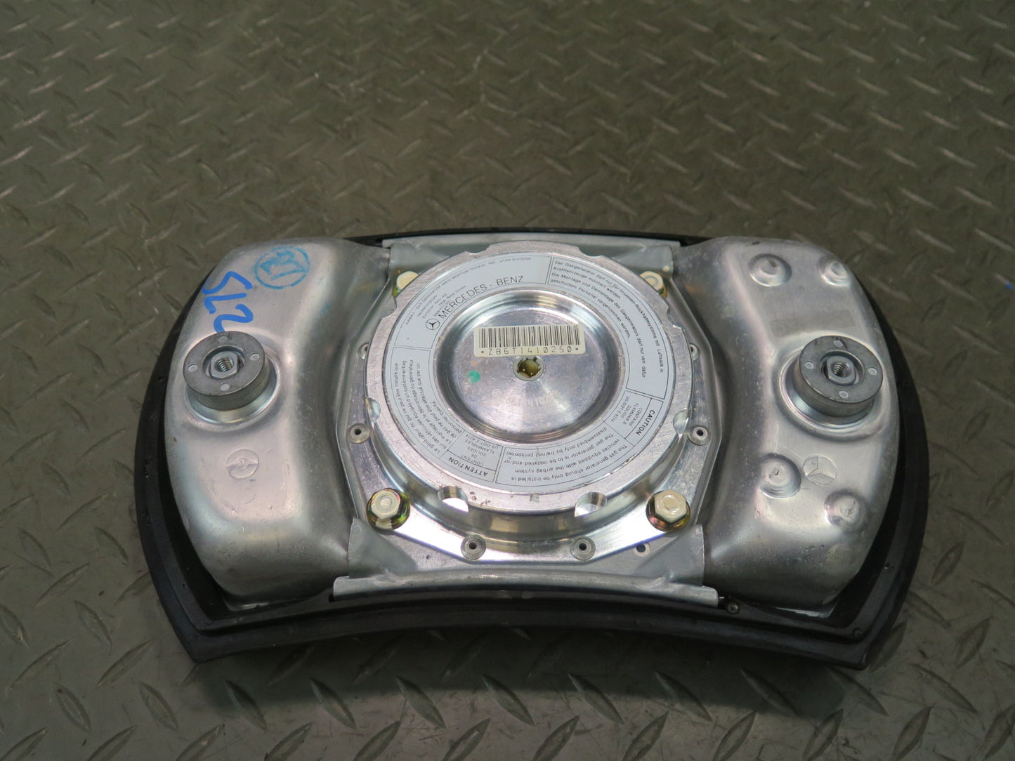 86-89 MERCEDES R107 560SL FRONT LEFT DRIVER SIDE STEERING WHEEL SRS AIRBAG OEM
