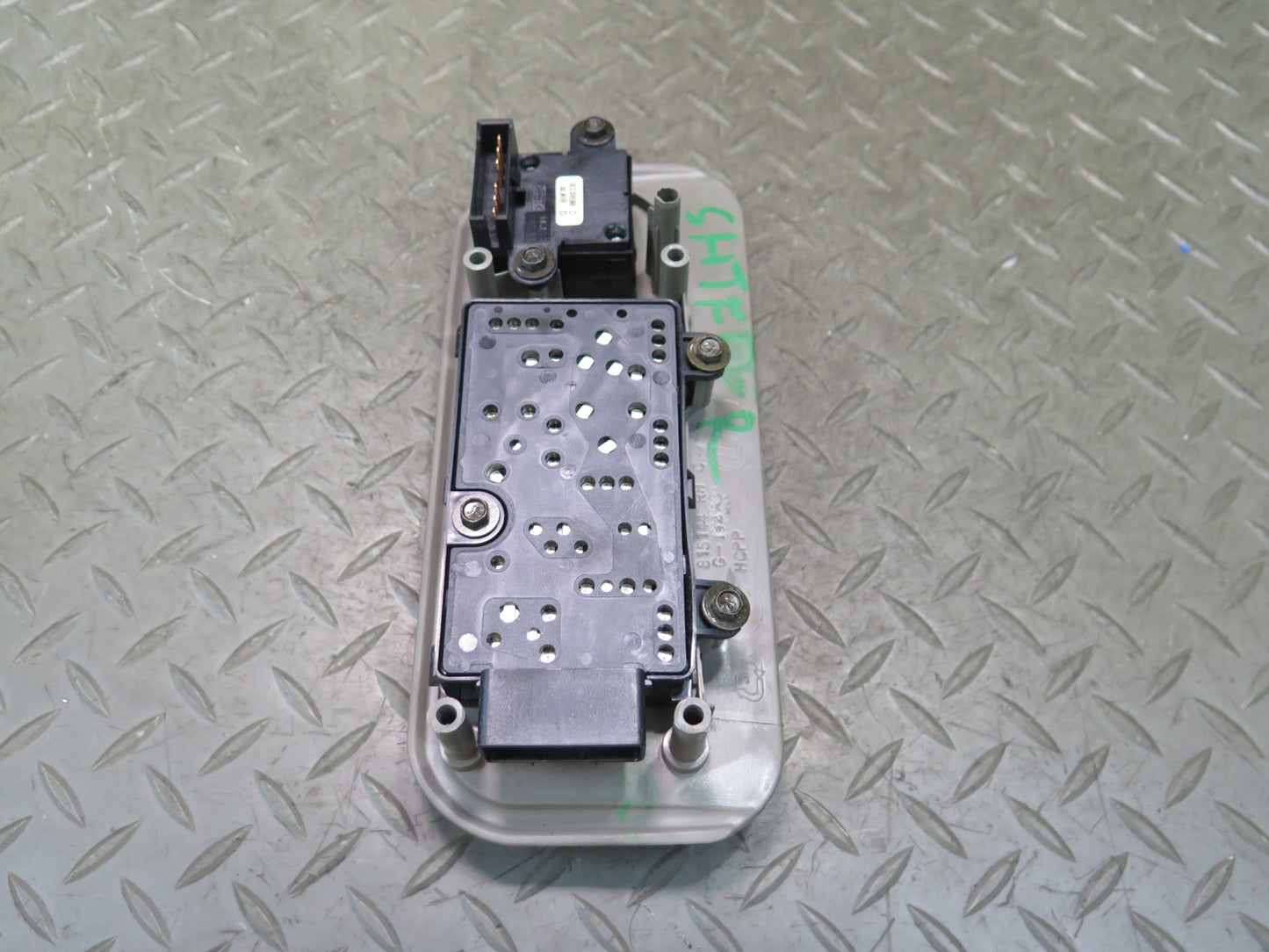 2003-2007 Hummer H2 Front Right Seat Adjust Control Switch