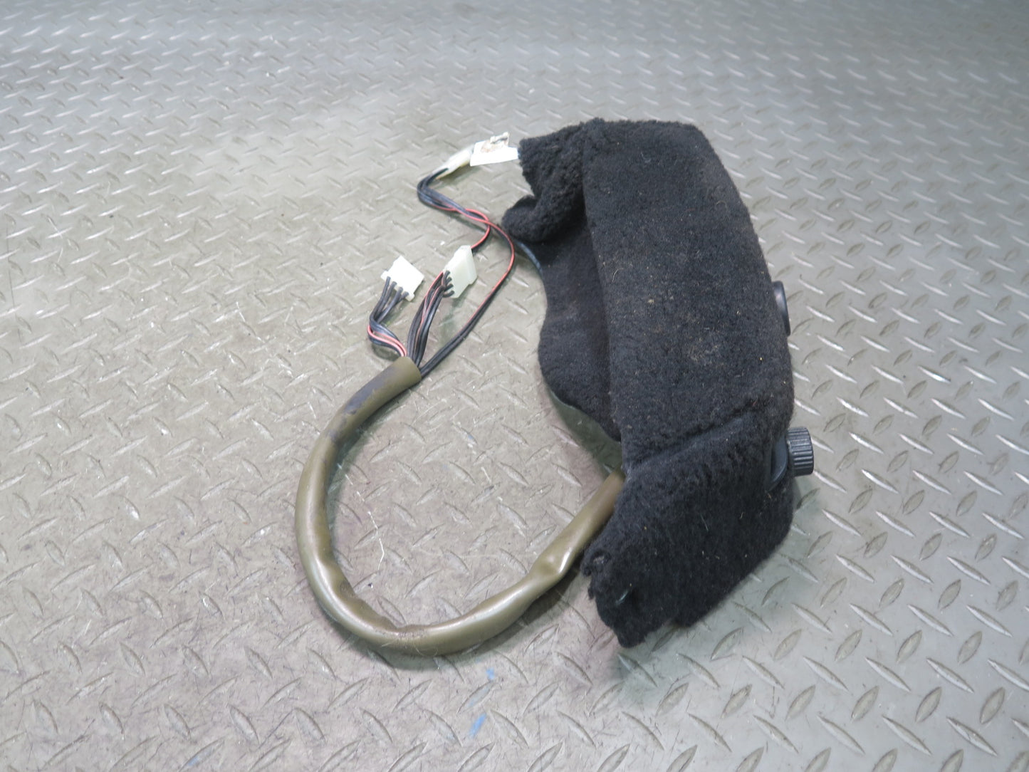 1984-1995 Porsche 928 Left & Right Side Carpet Trim Panel w Hatch Release Switch