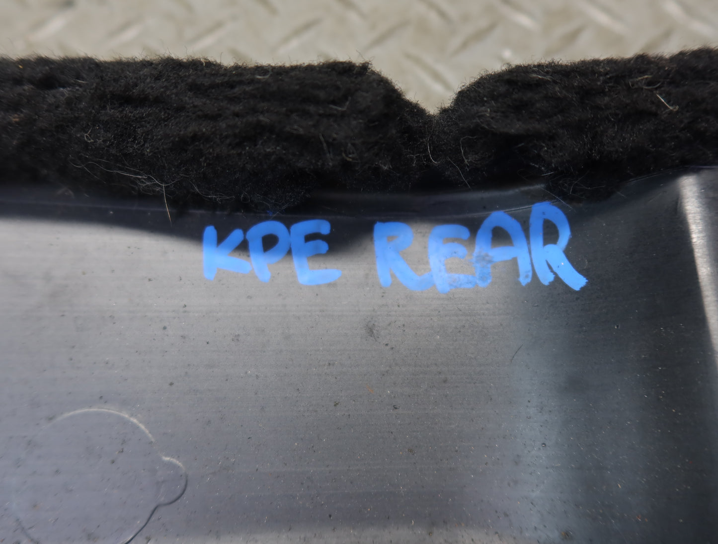 1984-1986 Porsche 928 S Rear Trunk Hatch Tool KIT Panel Cover Holder