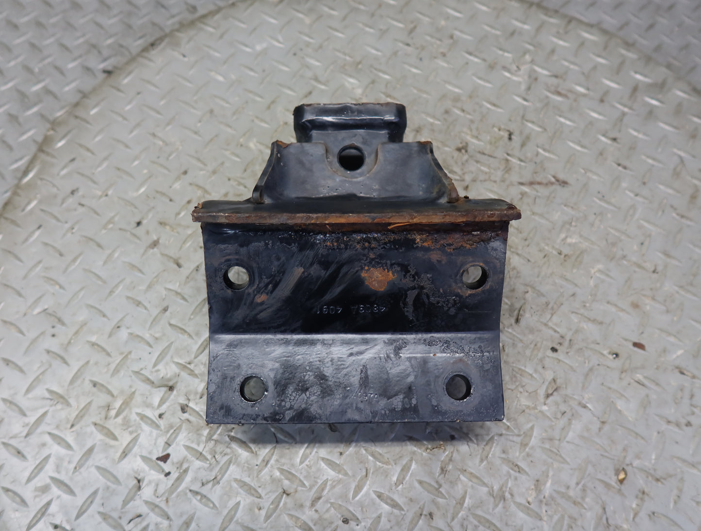 2003-2007 Hummer H2 Front TOW Towing Hook Hitch