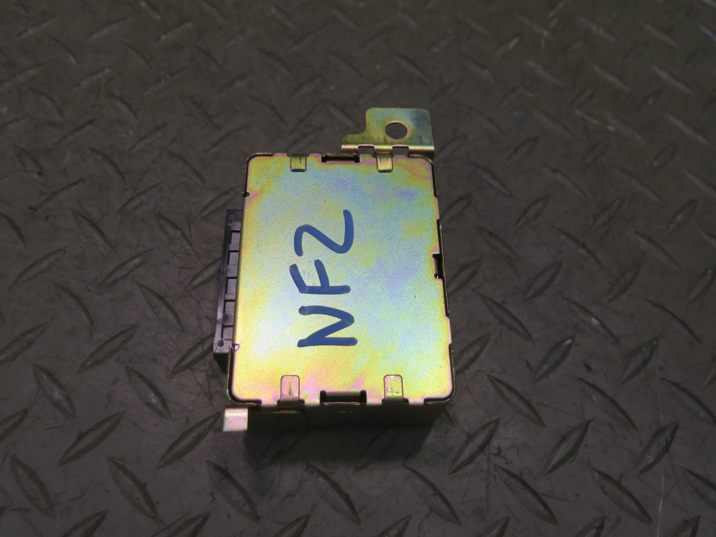 84-86 Nissan Z31 300ZX Theft Warning Control Module 28591-01P50 OEM