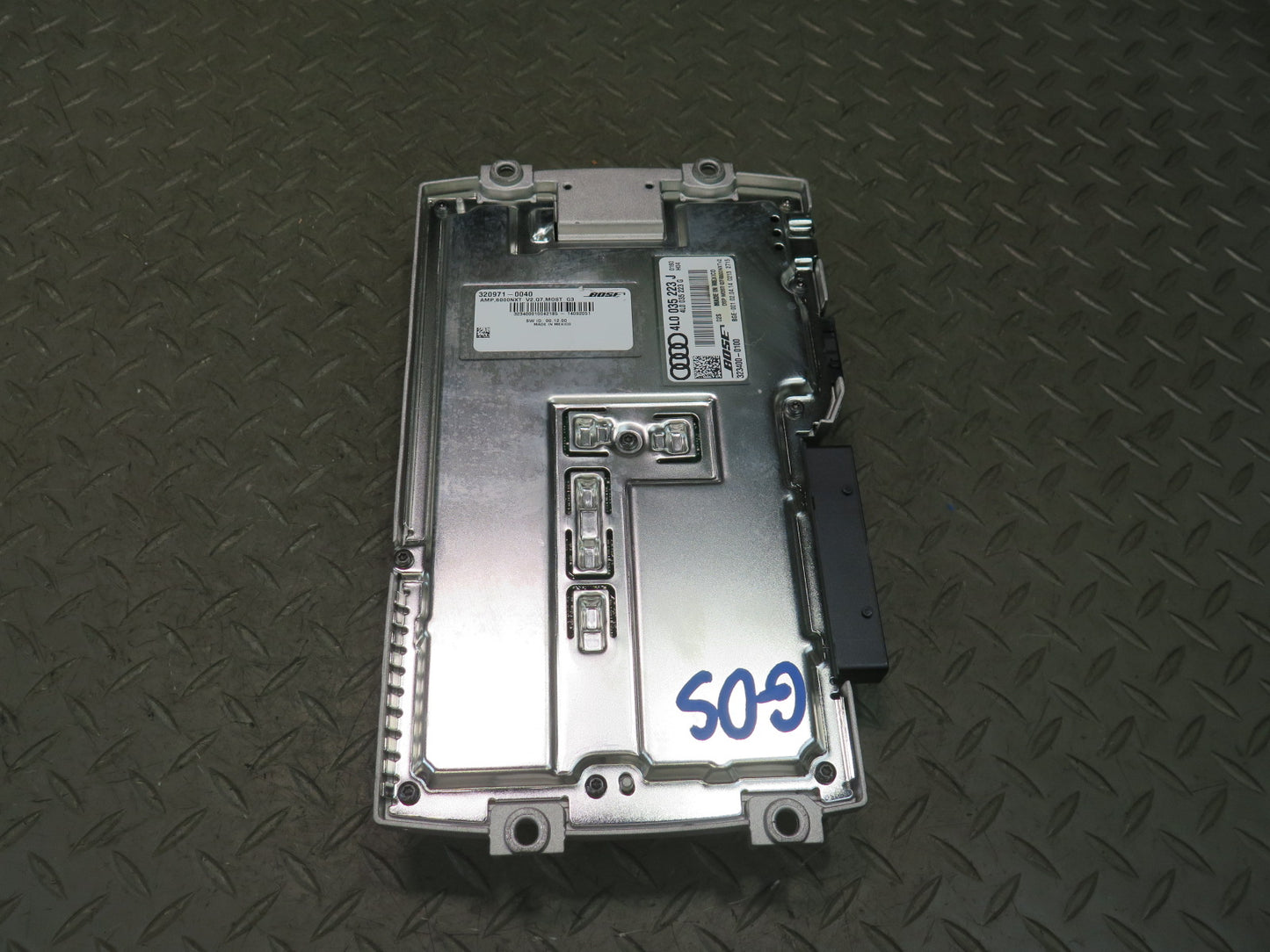 12-15 Audi 4L Q7 Bose Audio System Amplifier AMP 4L0035223J OEM