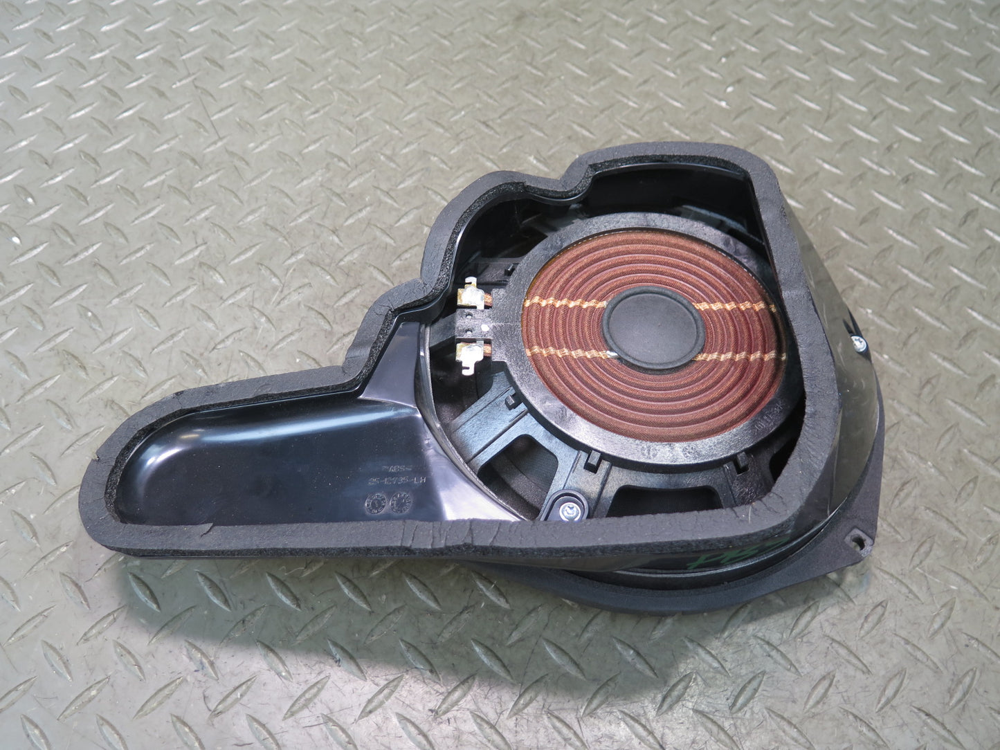 2006-2010 BMW E63 E64 M6 Left & Right TOP Hi-fi Subwoofer Speaker Set of 2