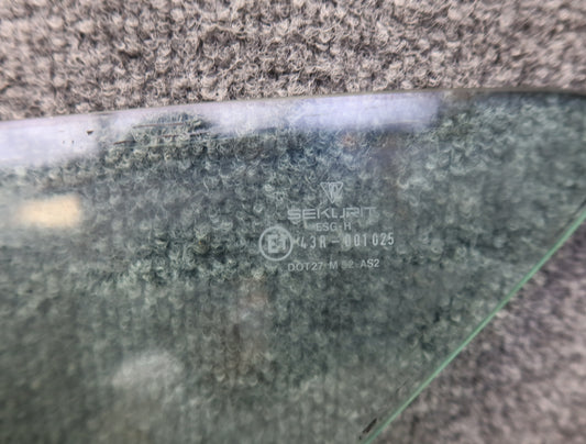 1984-1991 Porsche 928 Rear Right Pass Side Quarter Glass Window