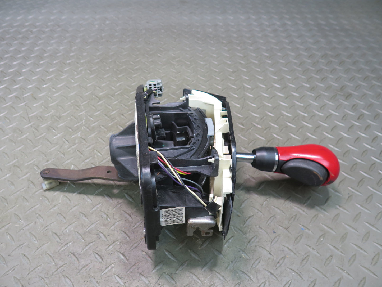 02-05 Ford Thunderbird A/T Automatic Transmission Shifter Assembly OEM