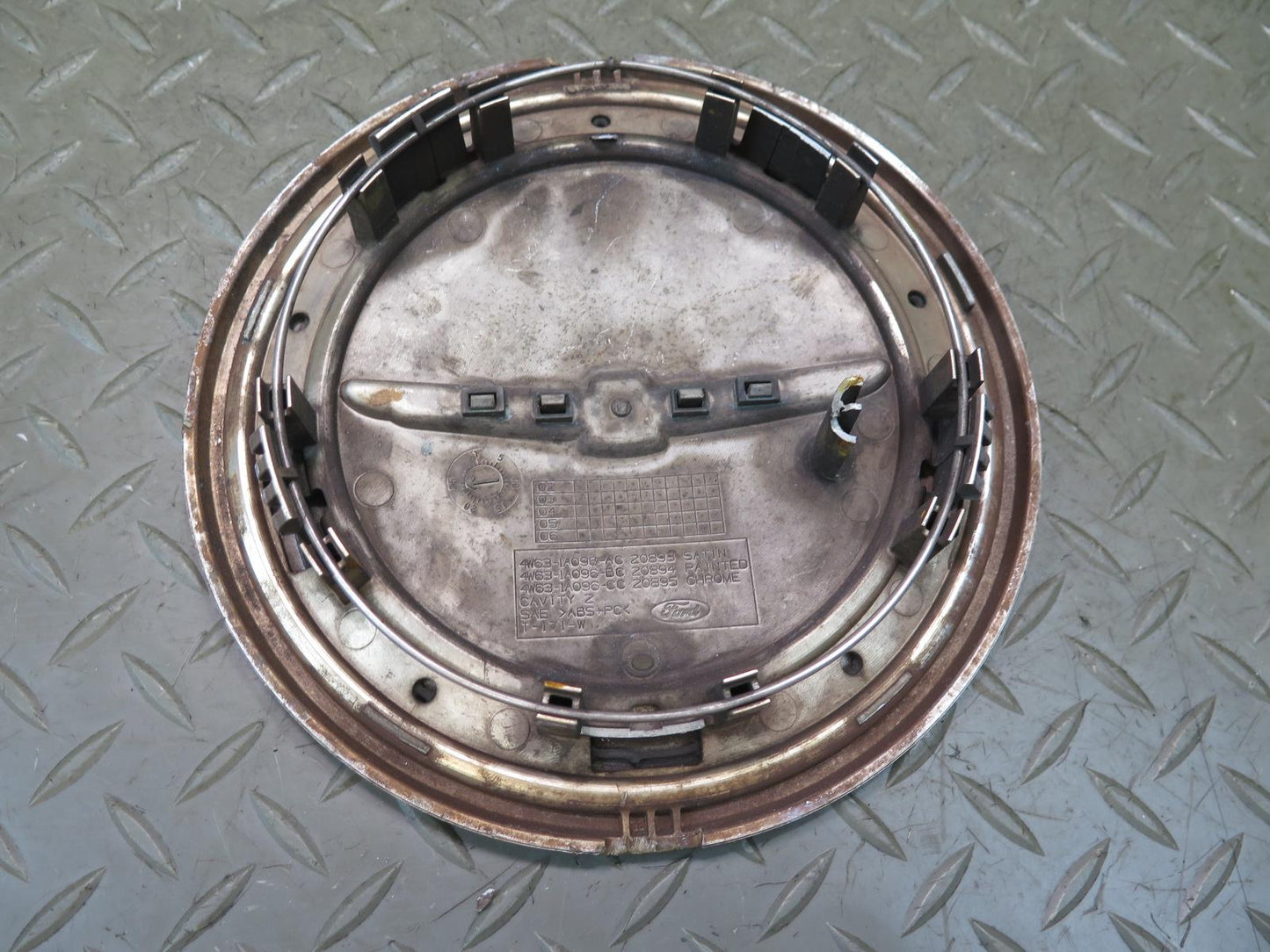 04-05 Ford Thunderbird Set of 4 Wheel Hub Center Cap Cover 4W63-1A096-AC OEM