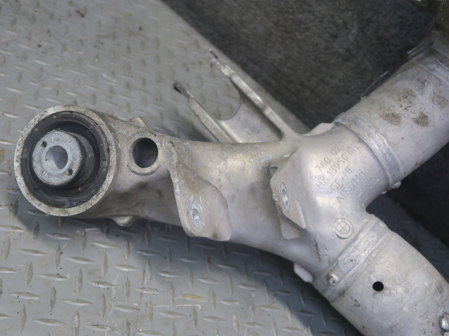 2006-2010 BMW E63 E64 M6 Rear Subframe Crossmember Cradle Axle Carrier