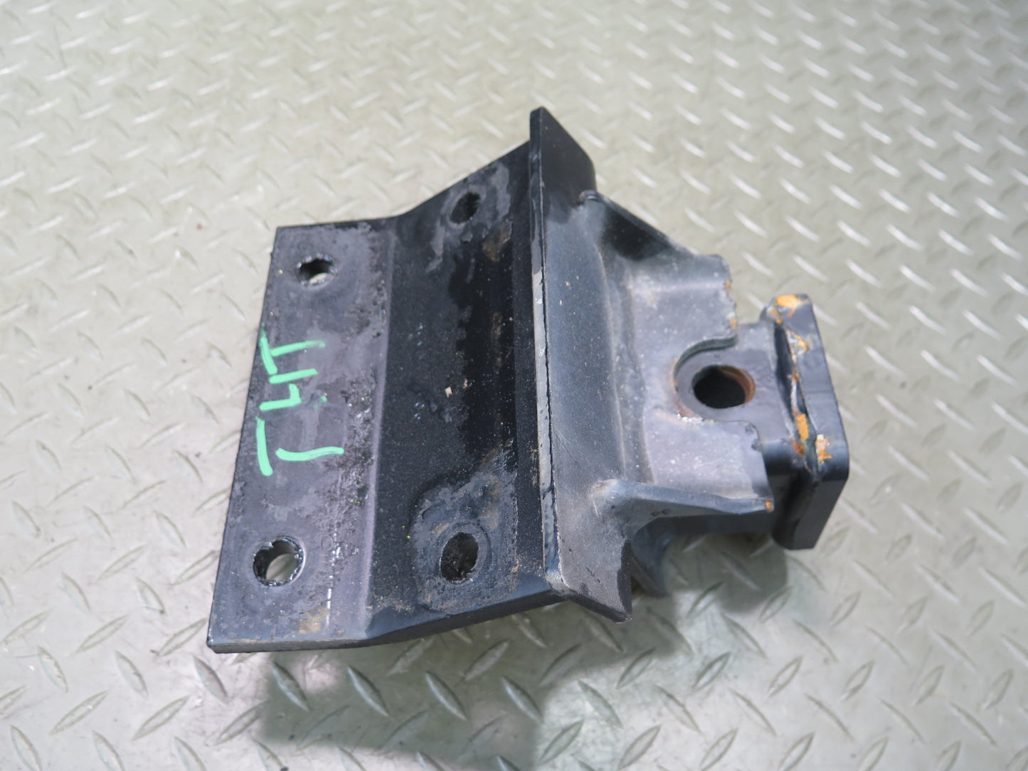 2003-2007 Hummer H2 Front TOW Towing Hook Hitch