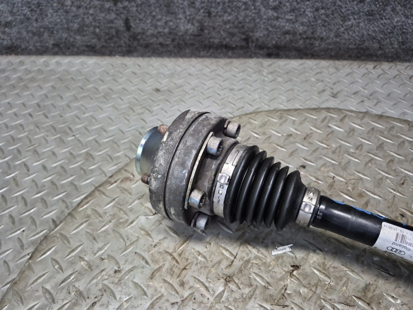 11-15 Audi 4L Q7 3.0L AWD Front Left or Right Axle Shaft OEM