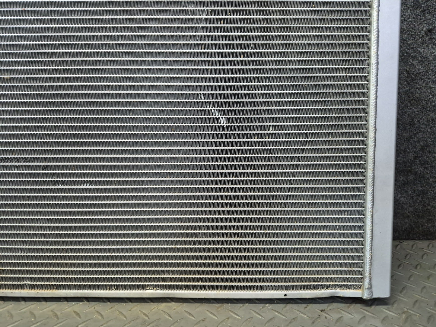 94-96 Chevrolet Corvette C4 Aftermarket Engine Cooling Radiator