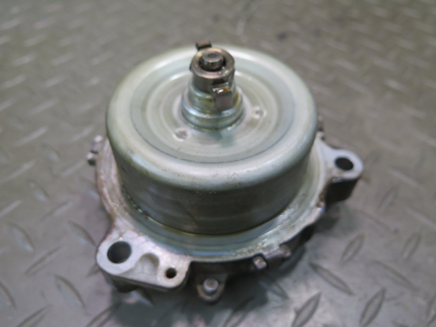 07-09 Lexus LS600h LS460 Left & Right Camshaft Timing Actuator Solenoid Set OEM
