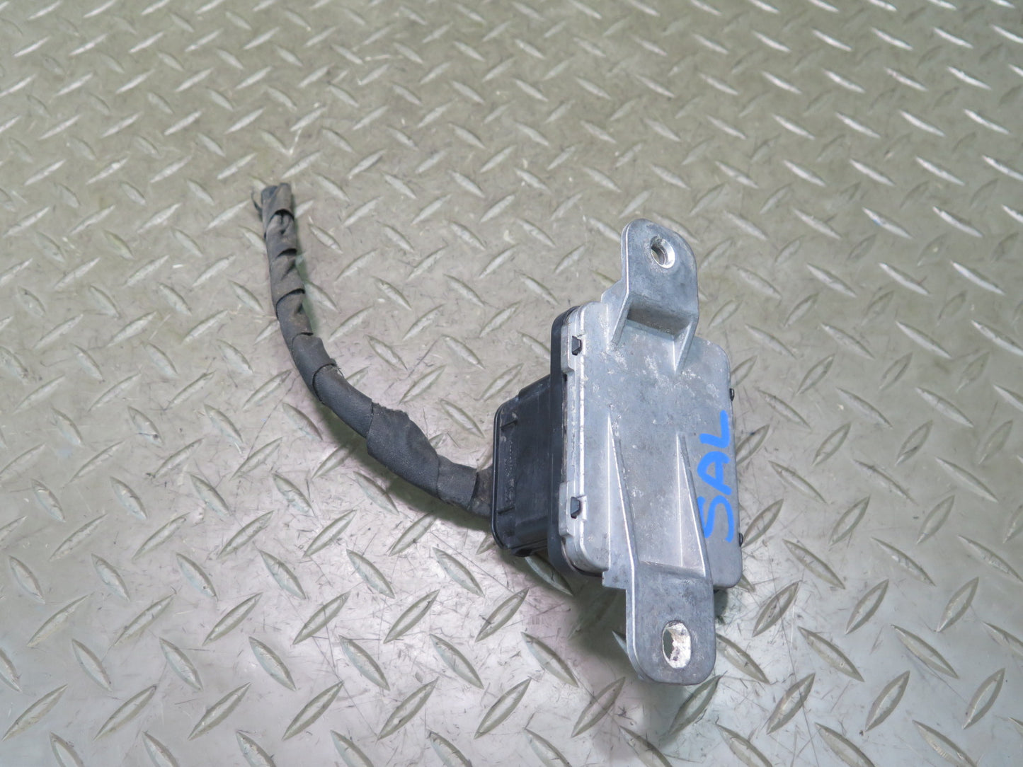 94-02 Mercedes R129 SL500 Auxiliary Fan Relay Control Module 0165459632 OEM