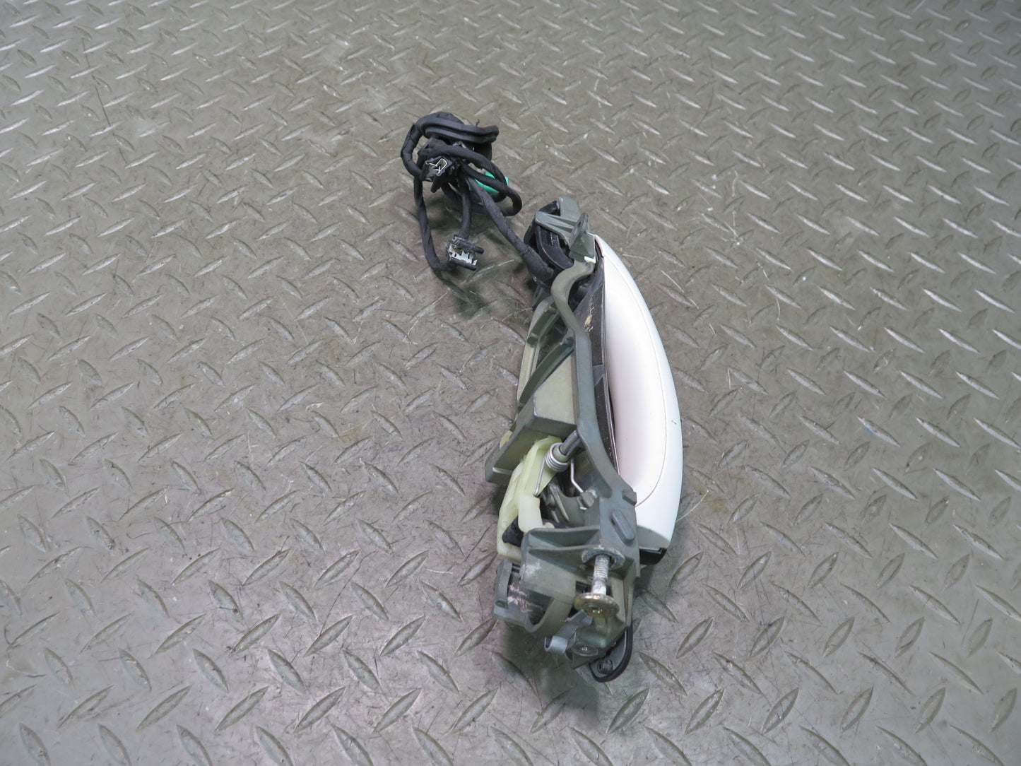 03-11 Bentley Continental GT Front Left Door Exterior Handle w Keyless Entry