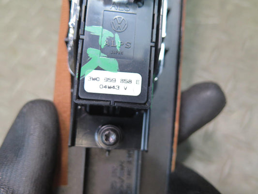 03-10 Bentley Continental GT Front Right Door Power Window Switch 3W0959858E