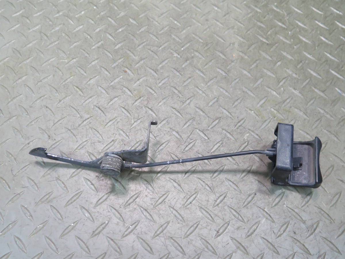 01-03 Lexus UCF30L LS430 Hood Lock Catch Open Release Mechanism OEM
