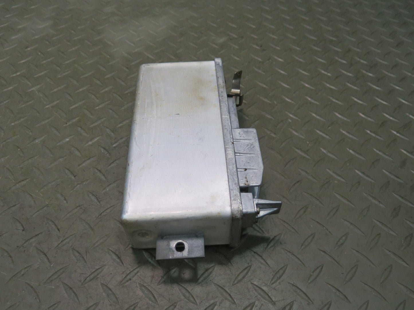 1986 Porsche 928 S Anti Lock Brake ABS Control Module 0265103001