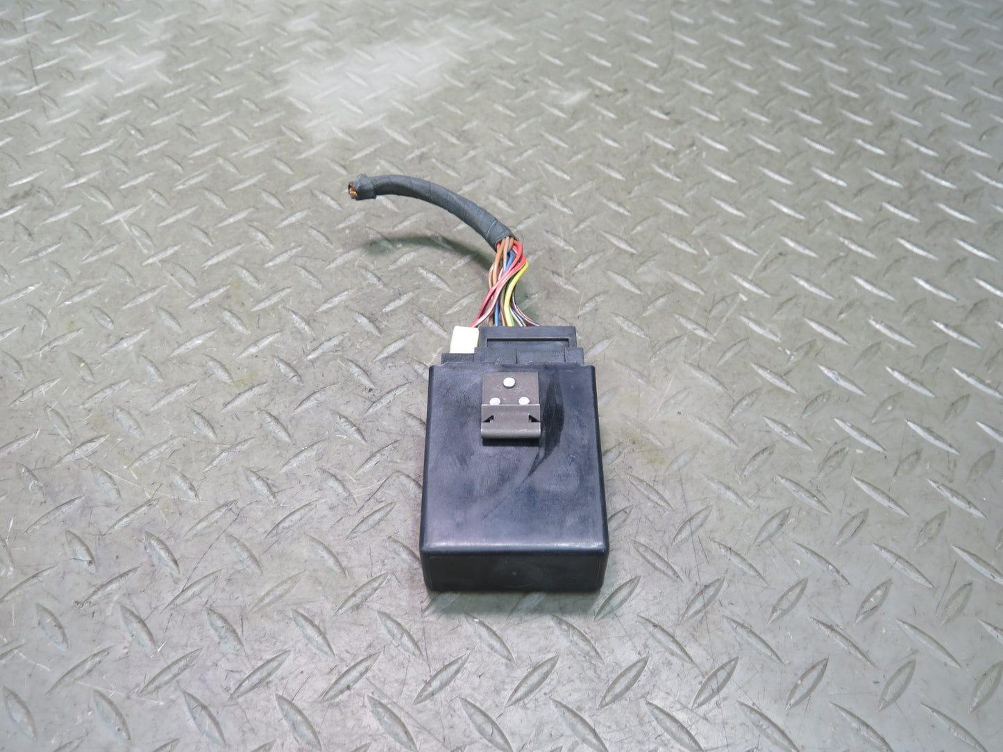1984-1991 Porsche 928 S Alarm Anti Theft Control Relay Module