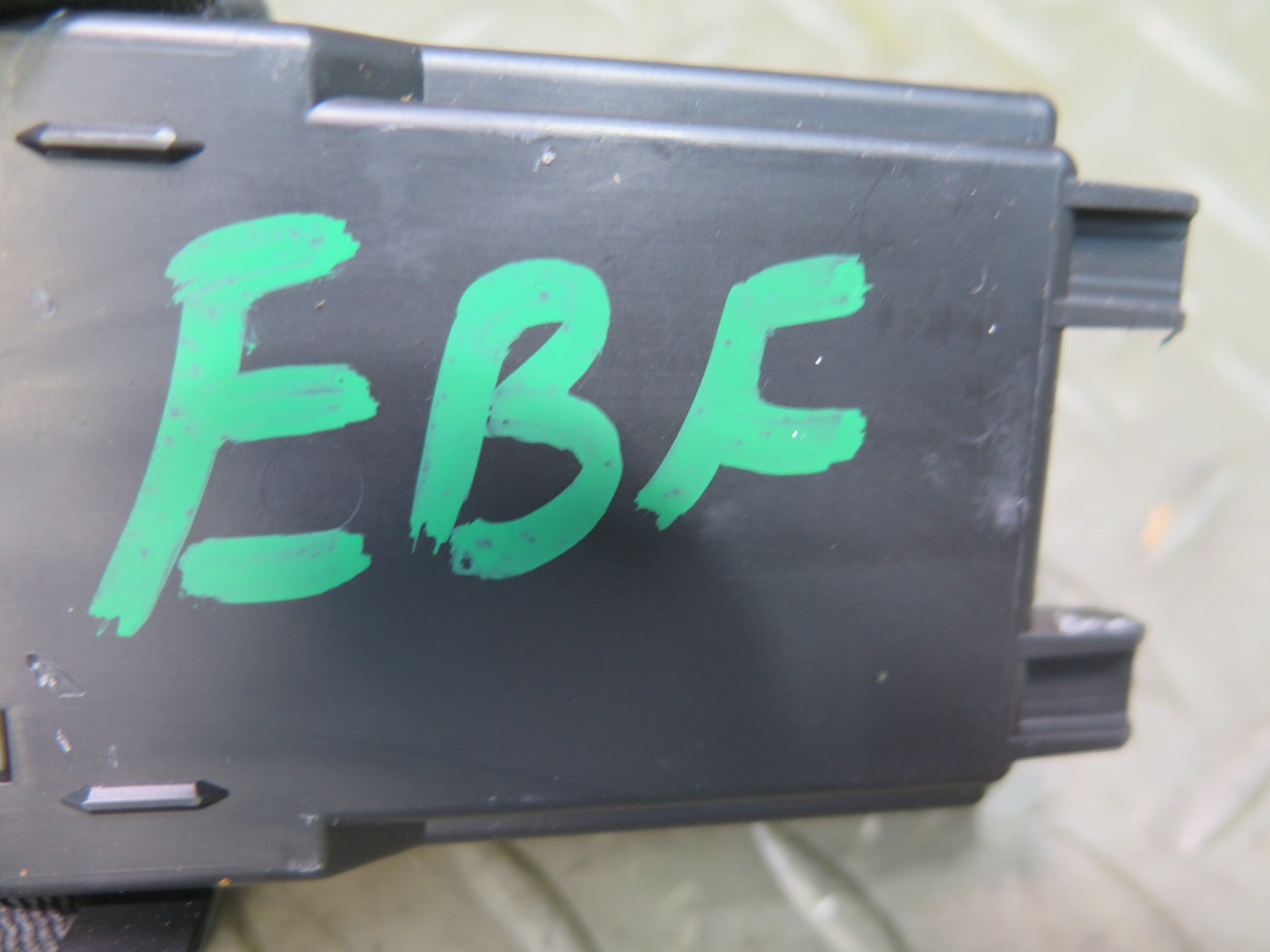 15-20 BMW F33 F83 M4 Convertible Neck Heater Control Module 7427905