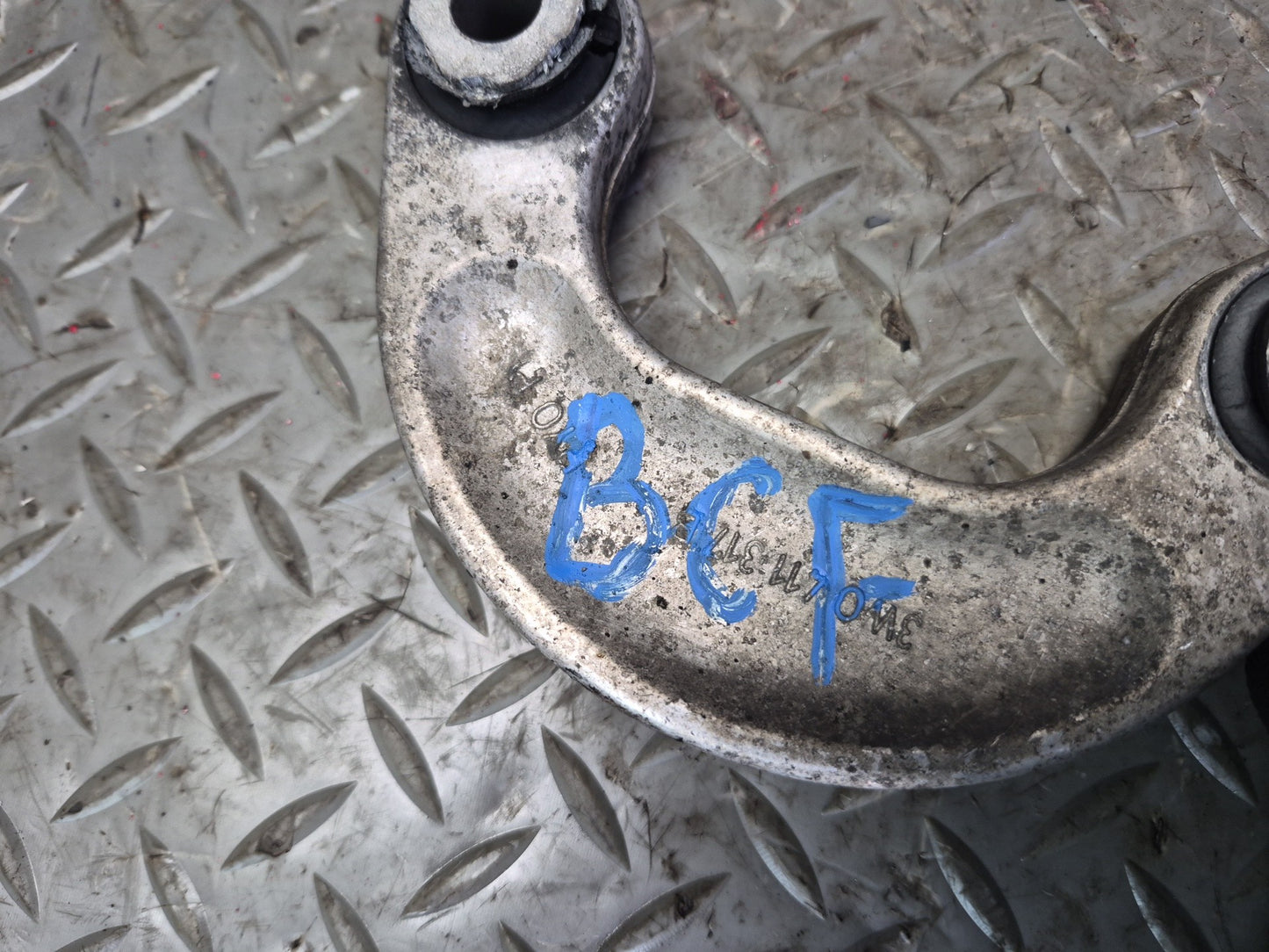 03-10 Bentley Continental GT AWD Front Left & Right Sway Bar Link Set of 2